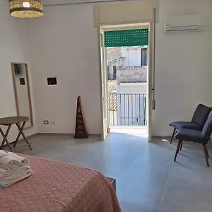 https://pura-vida-barocca.sicilyhotelsitaly.net